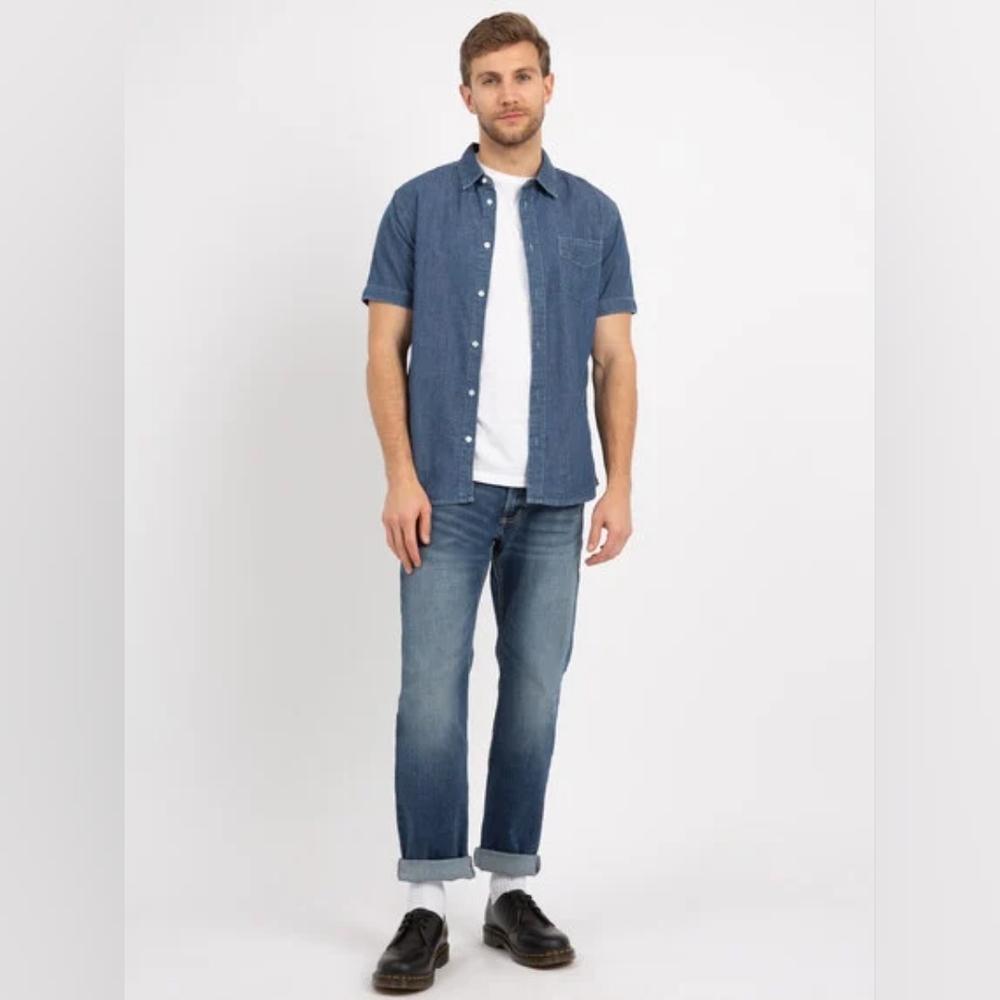 New With Tags Men's Distillery Apparel Short Sleeve Button Down Denim Shirt